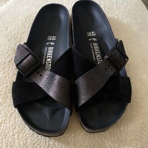 Birkenstock Metallic Black Sandals